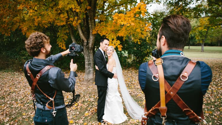 Die emotionalsten Momente in einem Hochzeit Videograf Düsseldorf einfangen: Tipps für Videografen