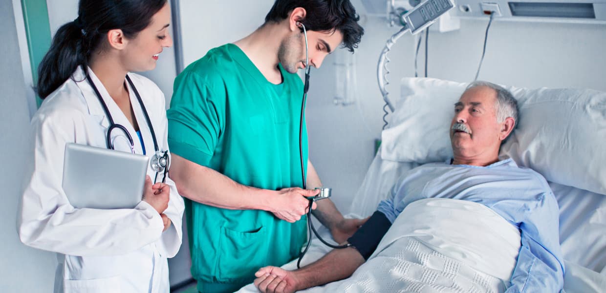 Marketing Pflegedienst für Pflegeanbieter: Erstellen Sie eine erfolgreiche Marketingstrategie zur Patientengewinnung